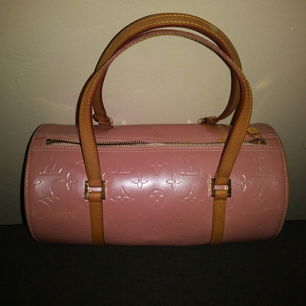 Rose Litchi Bedford Papillon